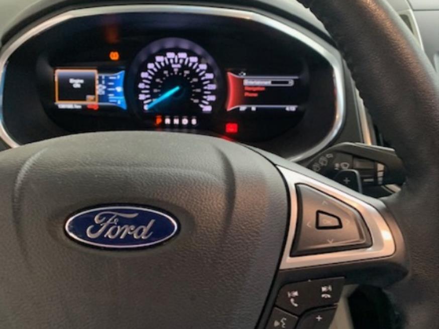Foto ilustrativa 14 - Lote 01: Ford Edge 3.5, cor branca, ano/modelo:  2016/2016 – – Massa Falida – Promoval Empreendimentos e Participações Ltda e outros.