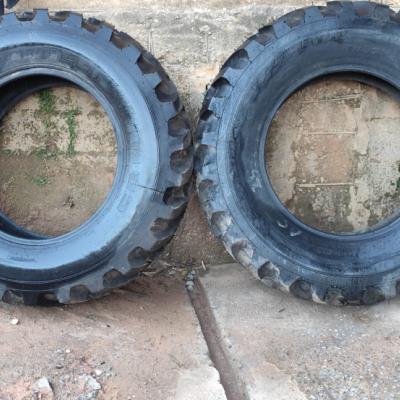 LOTE CONTENDO 02 PNEUS DE TRATOR PIRELLI, MEDIDA 14.9-28, NO ESTADO EM QUE SE ENCONTRAM.