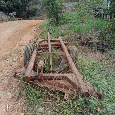 LOTE CONTENDO GRADE ARADORA BALDAN, NO ESTADO EM QUE SE ENCONTRA.