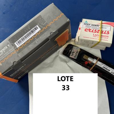 LOTE CONTENDO MATERIAL ODONTOLÓGICO, NO ESTADO EM QUE SE ENCONTRA.