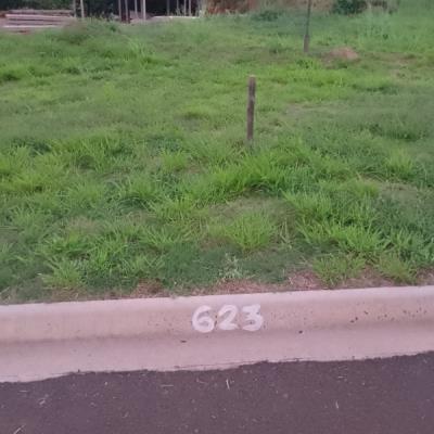 Lote nº 623, da Quadra 18, do Loteamento Parque Residencial Jardim Ipanema,  Araraquara/SP,  com área de 293,26m2.