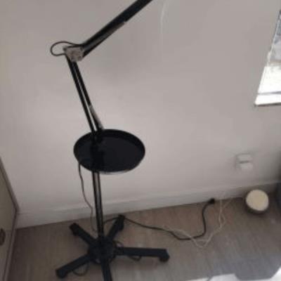 Lupa Estek, com iluminação em LED
