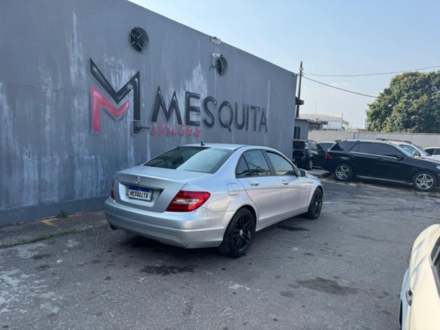 Foto ilustrativa 4 - M. BENZ C180 2012 CGI -PRATA – GASOLINA