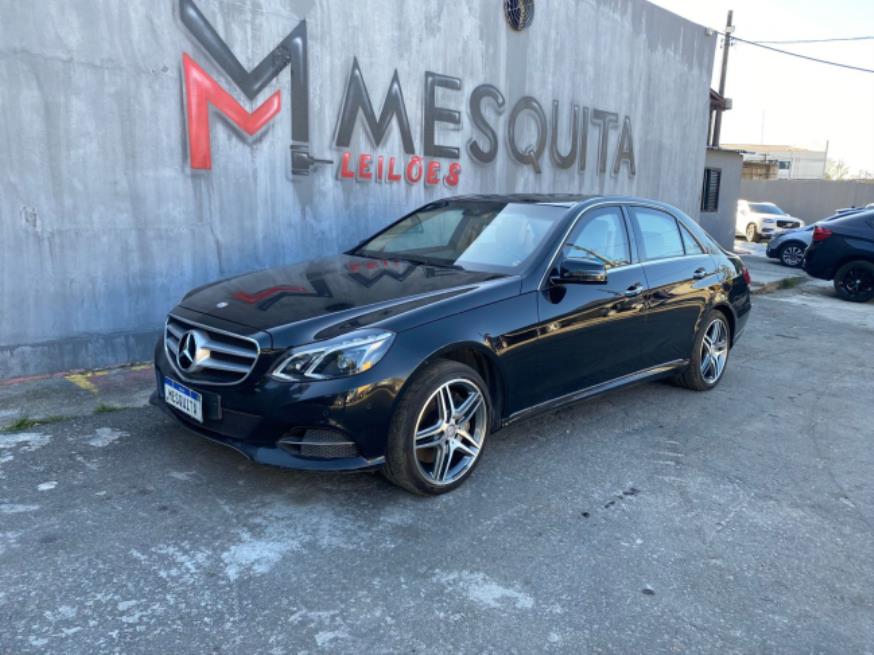 Foto ilustrativa 4 - M. BENZ E400 AVANTGARDE BLINDADA 2015 AT – PRETA – GASOLINA