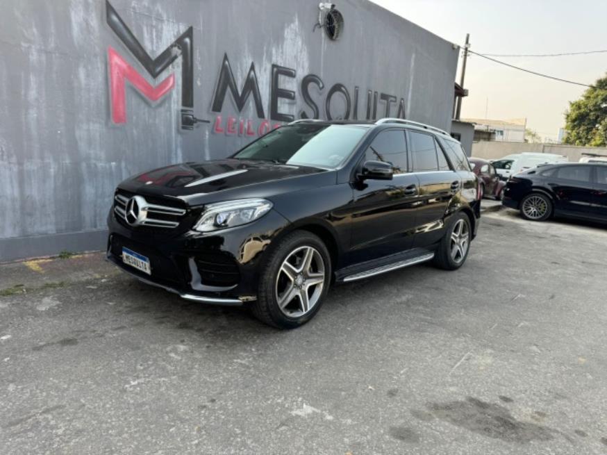 Foto ilustrativa 2 - M. BENZ GLE 350 2017 – PRETO – DIESEL
