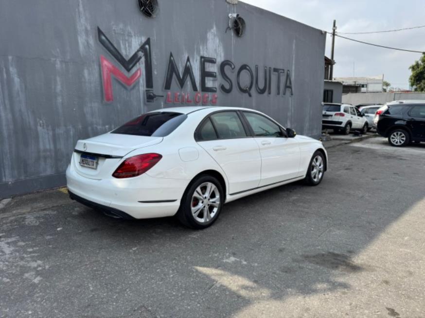 Foto ilustrativa 4 - MERCEDES BENZ C180 2015 – BRANCA – GASOLINA