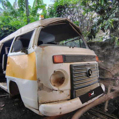 MICROONIB VW/KOMBI ESCOLAR, ALCCOL/GASOLINA, BRANCA, 2011/2011, 15 LUGARES, CHASSI: …22251, NO ESTADO EM QUE SE ENCONTRA.