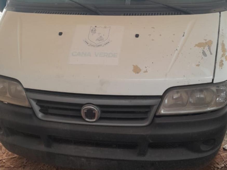 Foto ilustrativa 1 - MICROONIBUS, FIAT/DUCATO MINIBUS, BRANCA, 2011/2012, DIESEL, RENAVAM: 00464300037, CHASSI: 93W244M24C2089297, NO ESTADO EM QUE SE ENCONTRA.