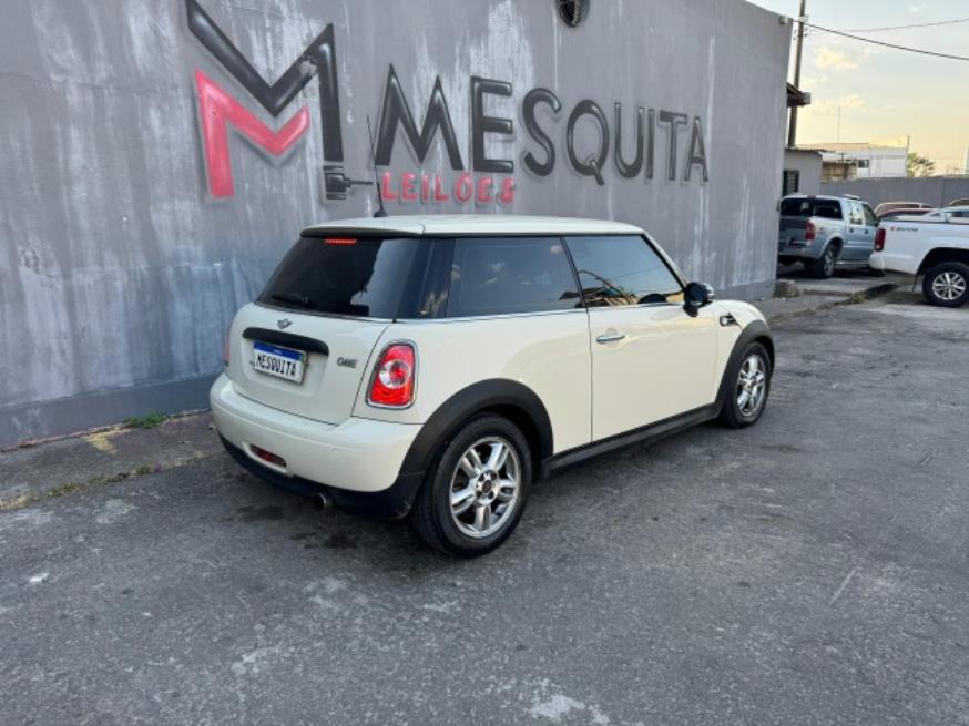 Foto ilustrativa 4 - MINI COOPER ONE 2012 – BRANCA – GASOLINA