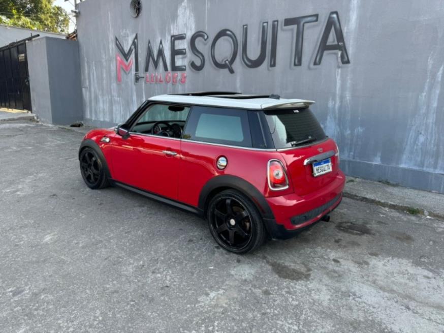 Foto ilustrativa 2 - MINI COOPER S 1.6 AUT 2008 BLINDADO – VERMELHO – GASOLINA
