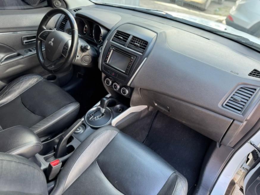 Foto ilustrativa 5 - MITSUBISHI ASX 2.0 4X4 2013 – BRANCA – GASOLINA