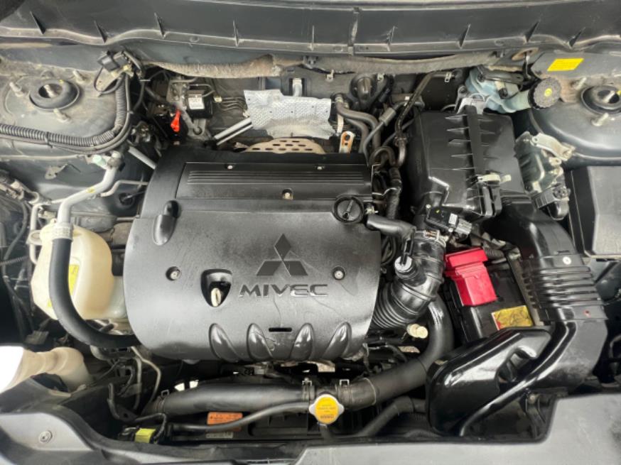 Foto ilustrativa 8 - MITSUBISHI ASX 2.0 4X4 2015 – CINZA – GASOLINA
