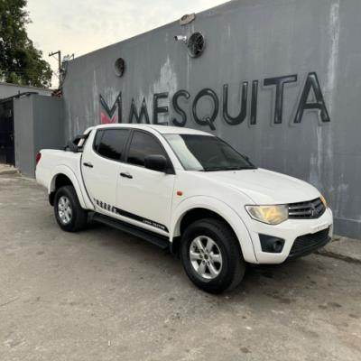 MITSUBISHI L200 TRITON HPE 2011 – BRANCA – DIESEL