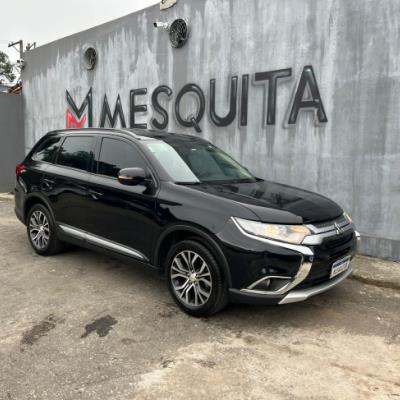 MITSUBISHI OUTLANDER 2.0 2016  – PRETA – GASOLINA
