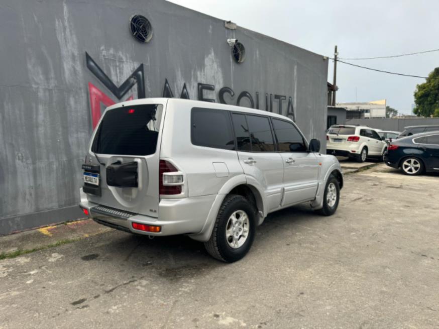 Foto ilustrativa 4 - MITSUBISHI PAJERO GLS 2001  – CINZA – GASOLINA