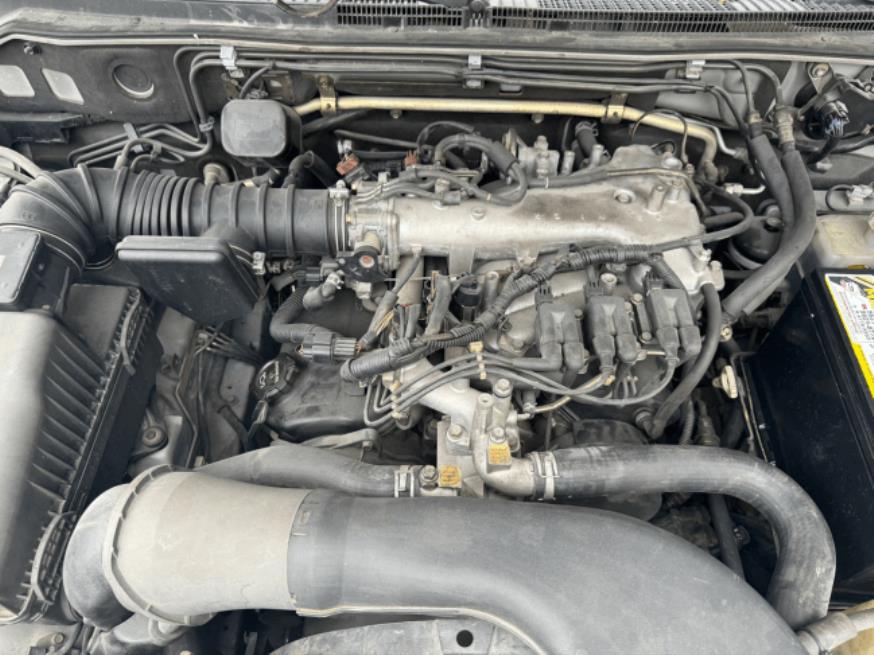 Foto ilustrativa 9 - MITSUBISHI PAJERO GLS 2001  – CINZA – GASOLINA