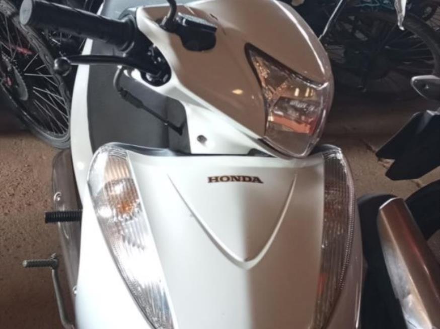 Foto ilustrativa 2 - Motocicleta Honda/Biz 125 EX, 2014/14