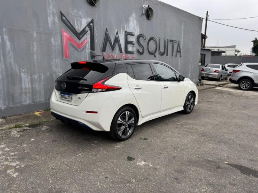 Foto ilustrativa 5 - NISSAN LEAF TEKNA 2022 – BRANCO – ELÉTRICO