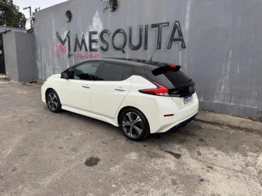 Foto ilustrativa 4 - NISSAN LEAF TEKNA 2022 – BRANCO – ELÉTRICO