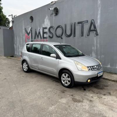 NISSAN LIVINA SL 1.8 AUT 2010 – PRATA – FLEX