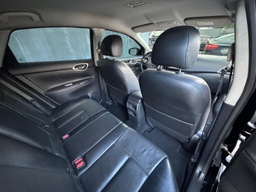 Foto ilustrativa 7 - NISSAN SENTRA SV 2020  – PRETA – FLEX