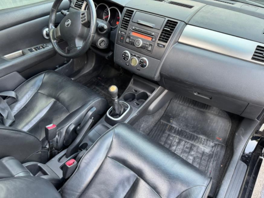 Foto ilustrativa 5 - NISSAN TIIDA SL 1.8 2013 – PRETO – FLEX