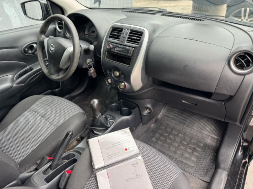 Foto ilustrativa 5 - NISSAN VERSA 1.0 2016 – PRETA – FLEX