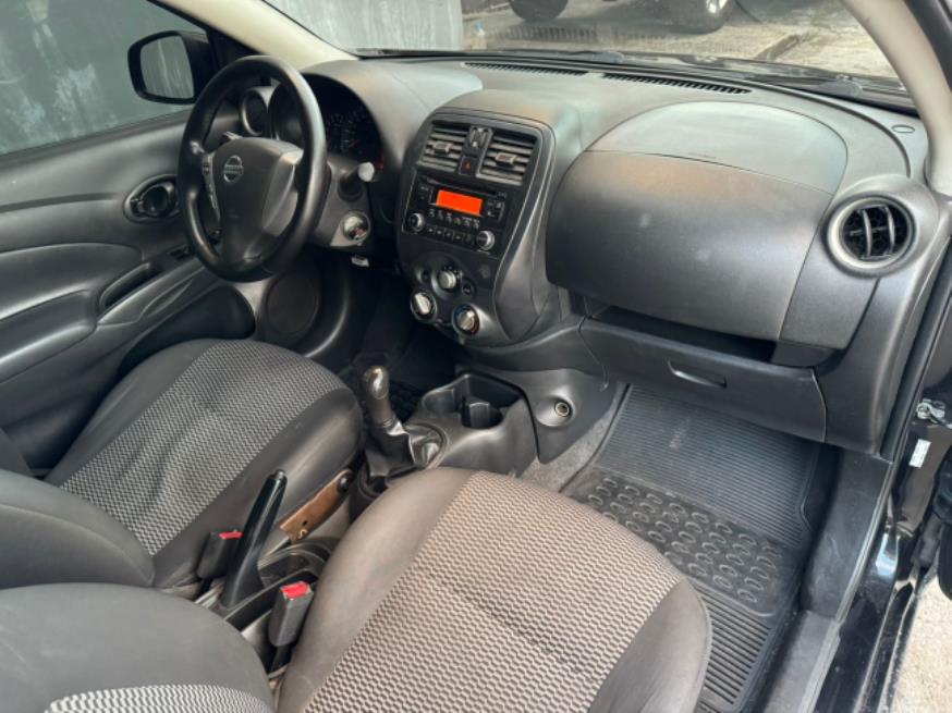 Foto ilustrativa 5 - NISSAN VERSA FLEXSTART 2019 – PRETO – GASOLINA