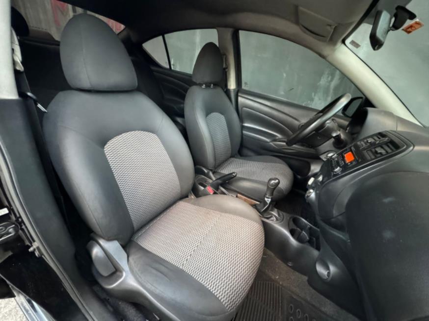 Foto ilustrativa 6 - NISSAN VERSA FLEXSTART 2019 – PRETO – GASOLINA