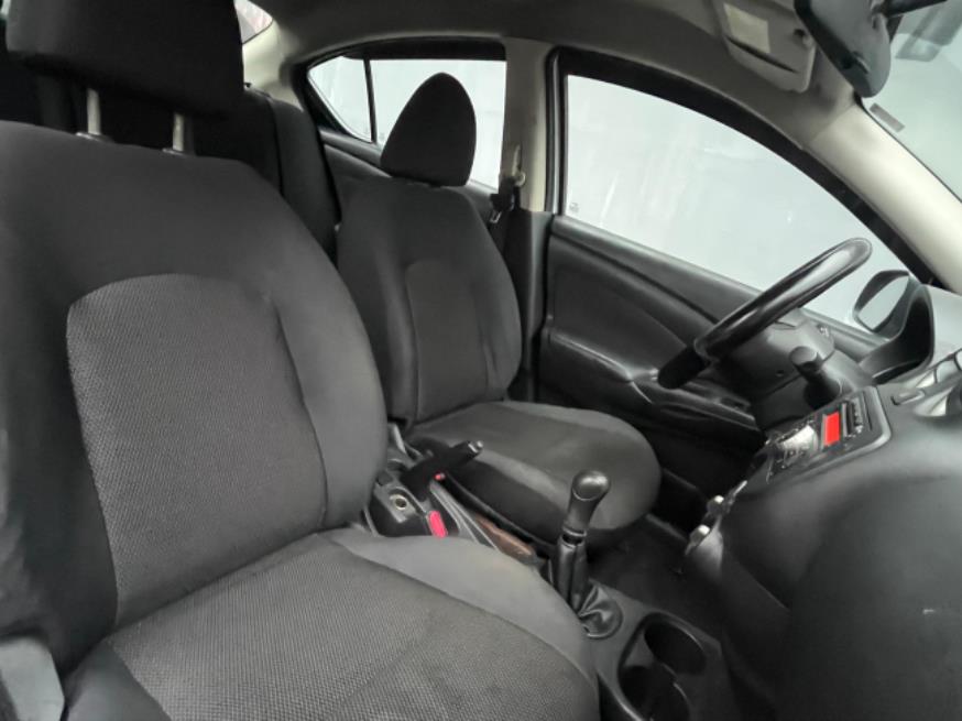 Foto ilustrativa 6 - NISSAN VERSA SL 1.6 2013 – PRATA – FLEX/GNV