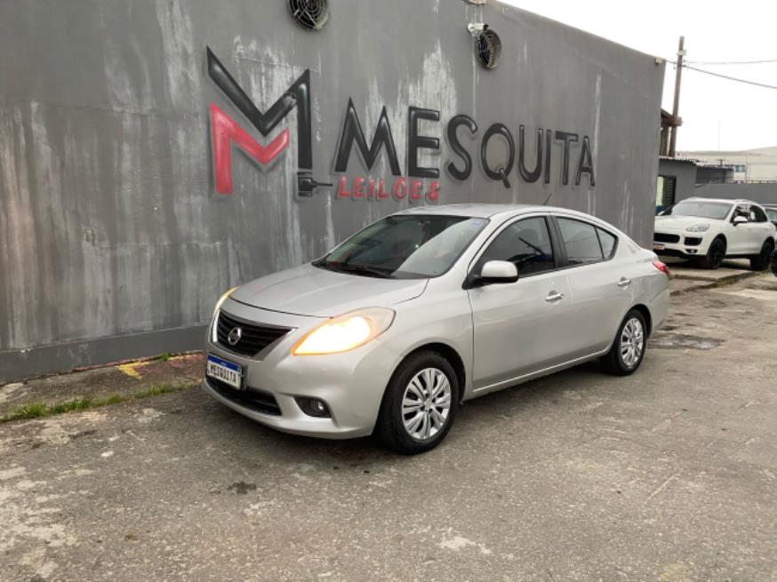 Foto ilustrativa 3 - NISSAN VERSA SV FLEX 2013 – PRATA – GASOLINA