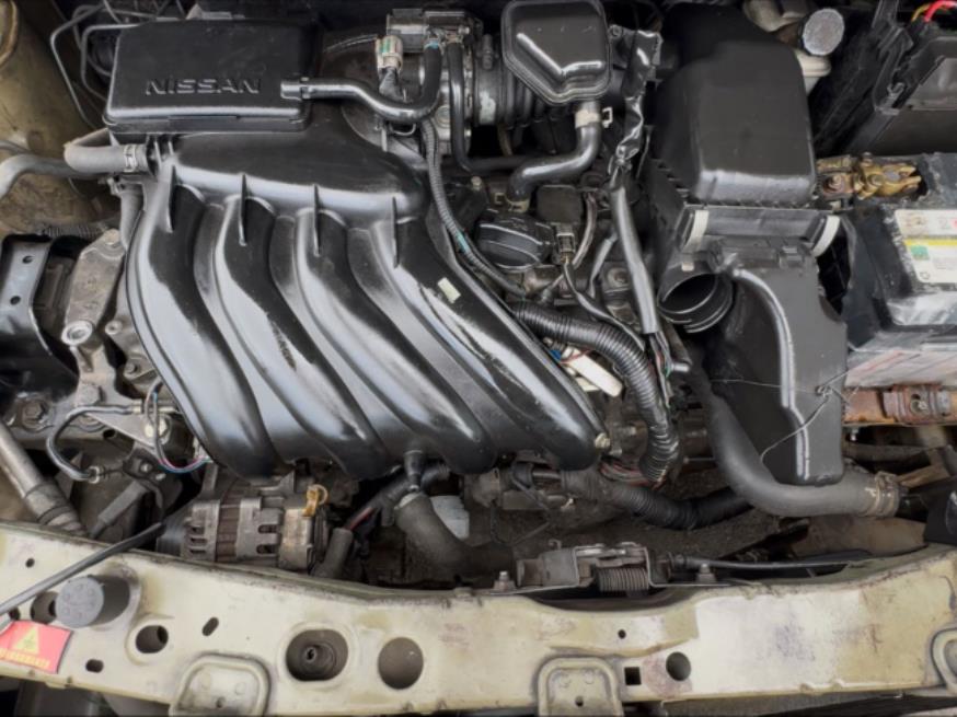 Foto ilustrativa 8 - NISSAN VERSA SV FLEX 2017 – PRETO – GASOLINA