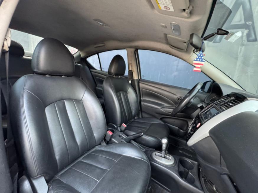 Foto ilustrativa 6 - NISSAN VERSA UNIQUE 1.6 2018 – PRATA – FLEX