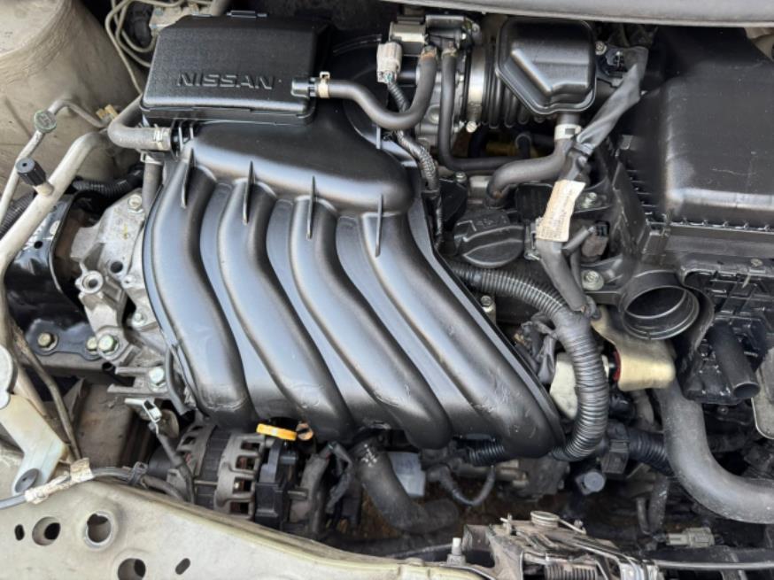 Foto ilustrativa 8 - NISSAN VERSA UNIQUE 1.6 2018 – PRATA – FLEX