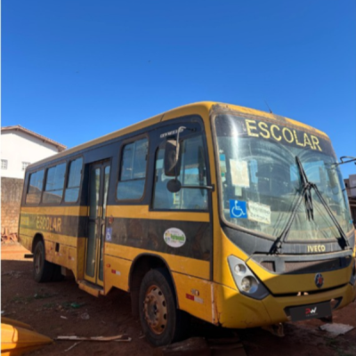 ONIBUS IVECO/SENIORCLASS 150SE, DIESEL, AMARELA, 2016/2017, CHASSI: …31541, NO ESTADO EM QUE SE ENCONTRA.