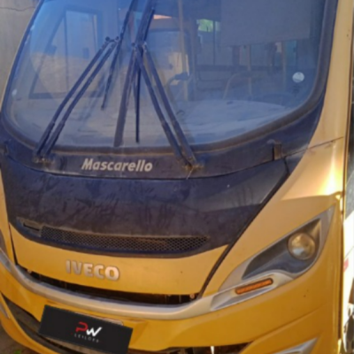 ONIBUS IVECO/WAYCLASS 70C17HDE, DIESEL, AMRELO, 2016/2016, CHASSI: …69137, NO ESTADO EM QUE SE ENCONTRA.