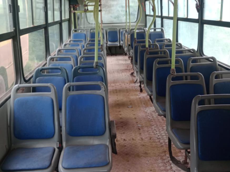 Foto ilustrativa 10 - ONIBUS M.BENZ/CAIO APACHES21 U, DIESEL, BEGE, 2002/2002, CHASSI: 9BM3840672B303504, RENAVAM: 00789322889, NO ESTADO EM QUE SE ENCONTRA.