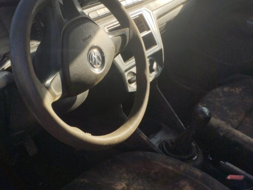 Foto ilustrativa 3 - PAS/AUTOMOVEL VW/NOVO GOL TL MCV, ALCOOL/GASOLINA, 2017/2017, BRANCA, CHASSI: 9BWAG45U1HP137878, RENAVAM:01120147643, NO ESTADO EM QUE SE ENCONTRA.
