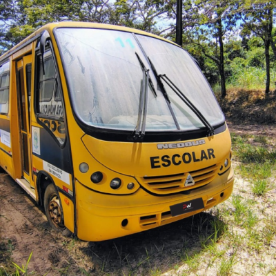 PAS/ONIBUS AGRALE/NEOBUS THUNDER, 2004/2004, DIESEL, AMARELA, CHASSI: …03199, NO ESTADO EM QUE SE ENCONTRA.
