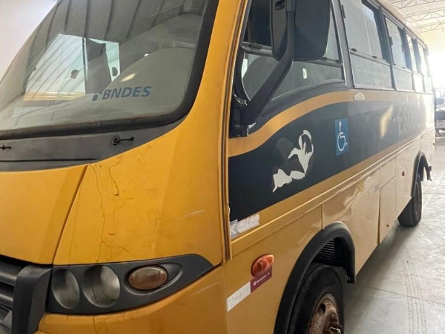 Foto ilustrativa 14 - PASSAGEIRO / ONIBUS MPOLO/VOLARE V8L 4X4 EO, 2013/2013, DIESEL, PLACA HTO – 3B68, RENAVAM: 00552300616, CHASSI: 93PB58M1MDC046971, NO ESTADO EM QUE SE ENCONTRA.