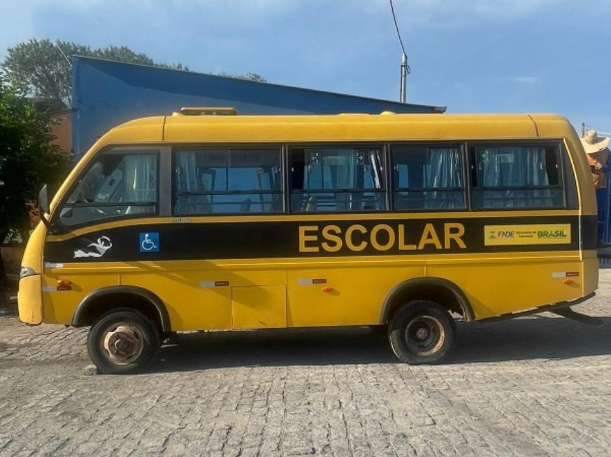Foto ilustrativa 15 - PASSAGEIRO / ONIBUS MPOLO/VOLARE V8L 4X4 EO, 2013/2013, DIESEL, PLACA HTO – 3B68, RENAVAM: 00552300616, CHASSI: 93PB58M1MDC046971, NO ESTADO EM QUE SE ENCONTRA.