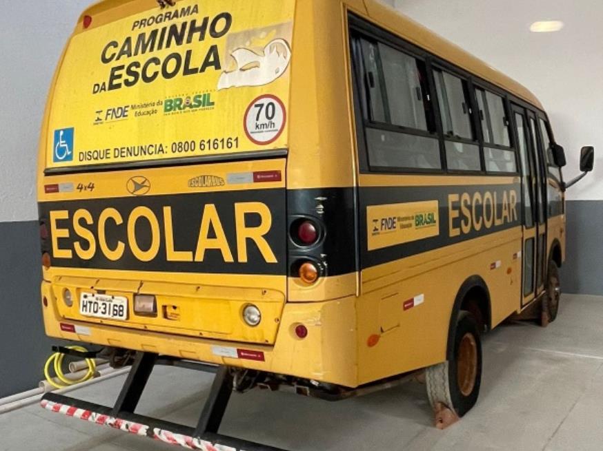 Foto ilustrativa 19 - PASSAGEIRO / ONIBUS MPOLO/VOLARE V8L 4X4 EO, 2013/2013, DIESEL, PLACA HTO – 3B68, RENAVAM: 00552300616, CHASSI: 93PB58M1MDC046971, NO ESTADO EM QUE SE ENCONTRA.