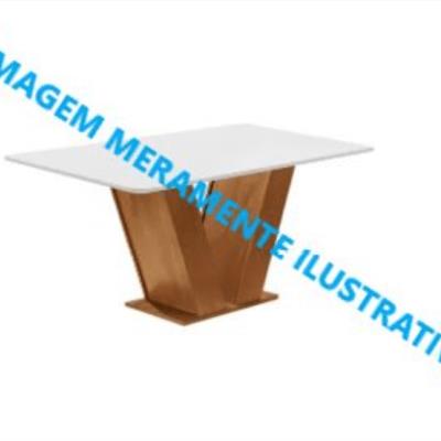 Peça com acabamento em pintura laca
