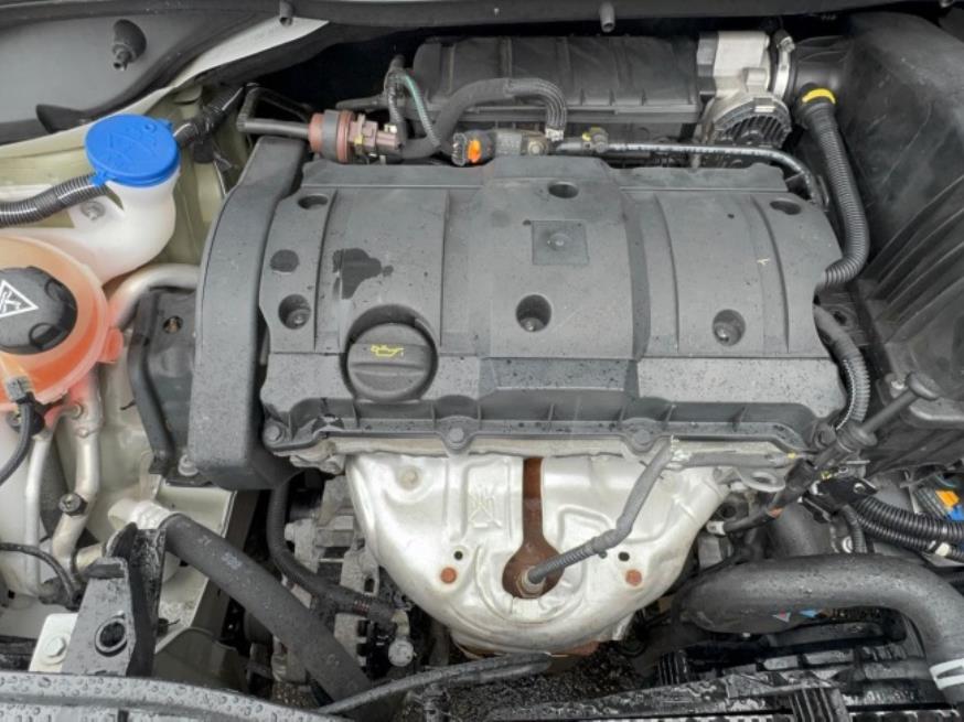 Foto ilustrativa 8 - PEUGEOT 2008 ALLURE PK 1.6 2022  – BRANCA – GASOLINA