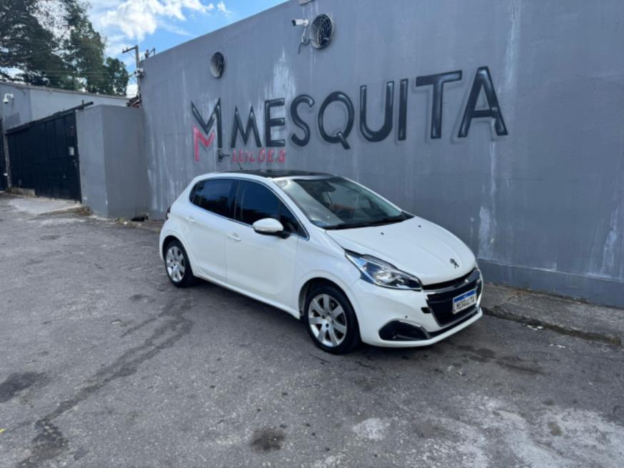 Foto ilustrativa 1 - PEUGEOT 208 GRIFEE 2017 – BRANCA – FLEX