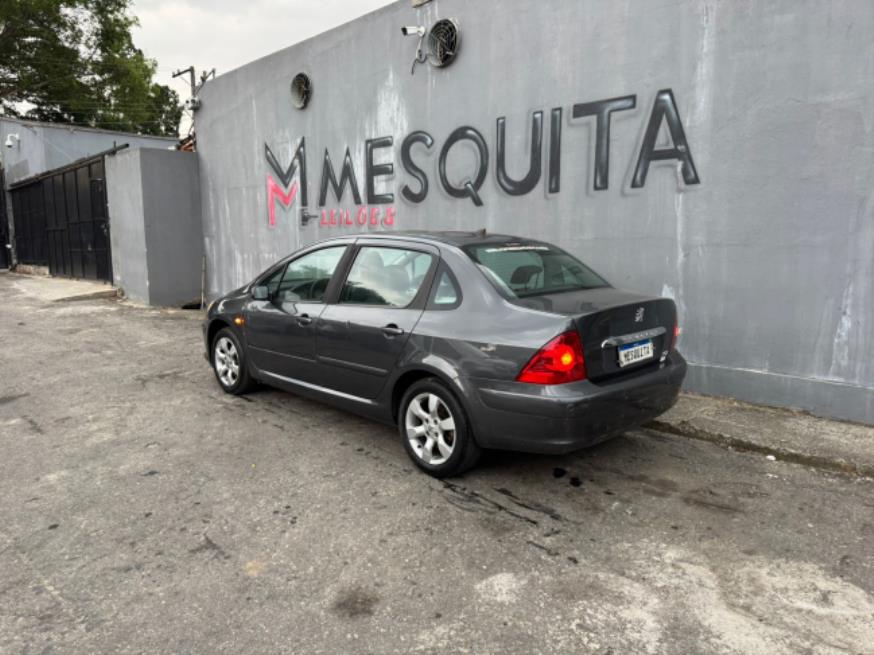 Foto ilustrativa 2 - PEUGEOT 307 SEDAN FELINE AUT 2010 – CINZA – GASOLINA