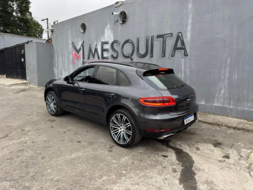 Foto ilustrativa 2 - PORSCHE MACAN 2.0 TURBO 2017 – CINZA – GASOLINA