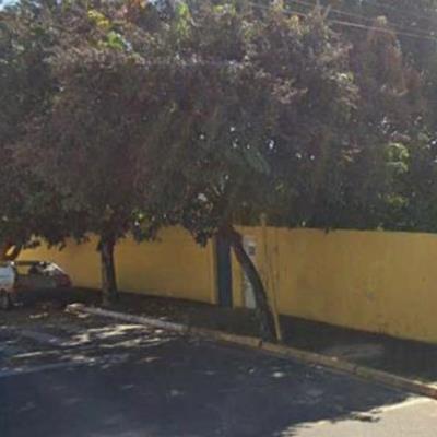 Prédio residencial localizado na Rua Germeniano Stranieri, nº 199, Parque Bela Vista, Pedreira/SP , com área construída de aproximadamente 384,39m2, e área total de terreno (lotes 15 e 16) de 740,40m2
