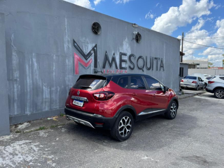 Foto ilustrativa 5 - RENAULT CAPTUR INTENSE 2018 – VERMELHO – GASOLINA