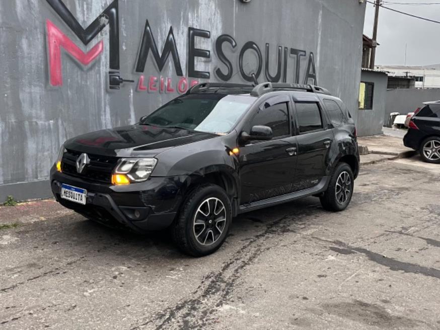 Foto ilustrativa 3 - RENAULT DUSTER DAKAR 1.6 4×2 2016 – PRETA – FLEX